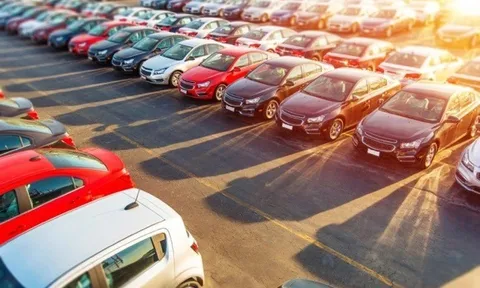 Hơn 15.000 xe ôtô nhập khẩu vào Việt Nam