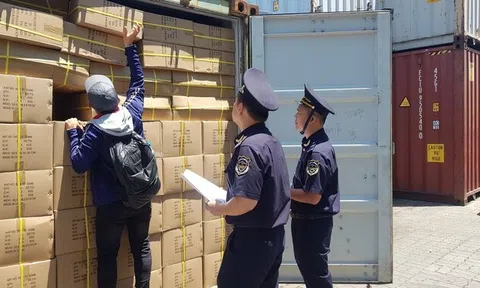5 tháng đầu năm: Cán cân thương mại thặng dư gần 10 tỷ USD
