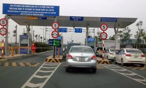 Từ ngày 5/5, đồng loạt triển khai thu phí không dừng tại 5 sân bay